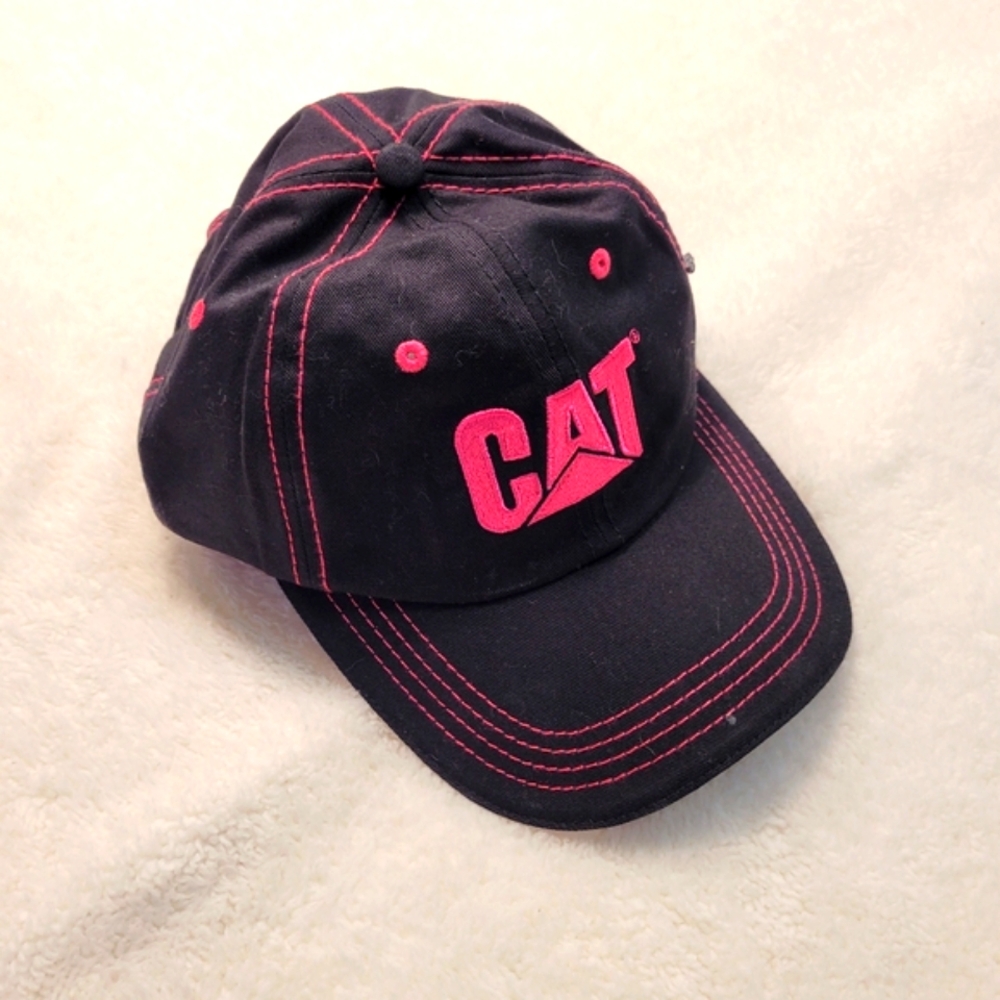 NWT CAT (Caterpillar) Black and Pink Ladies Baseball Hat